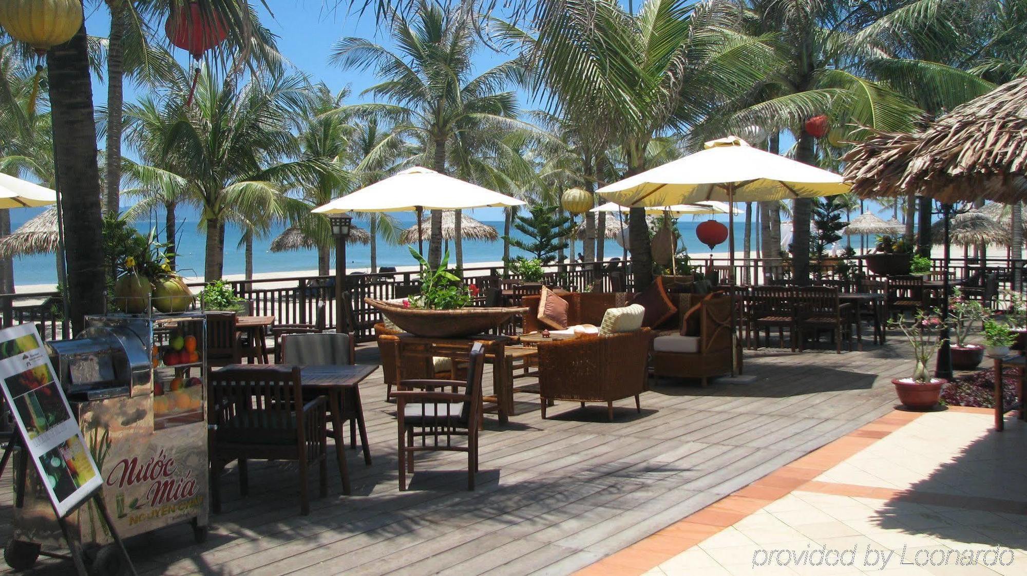 Golden Sand Resort And Spa Хой Ан Ресторант снимка